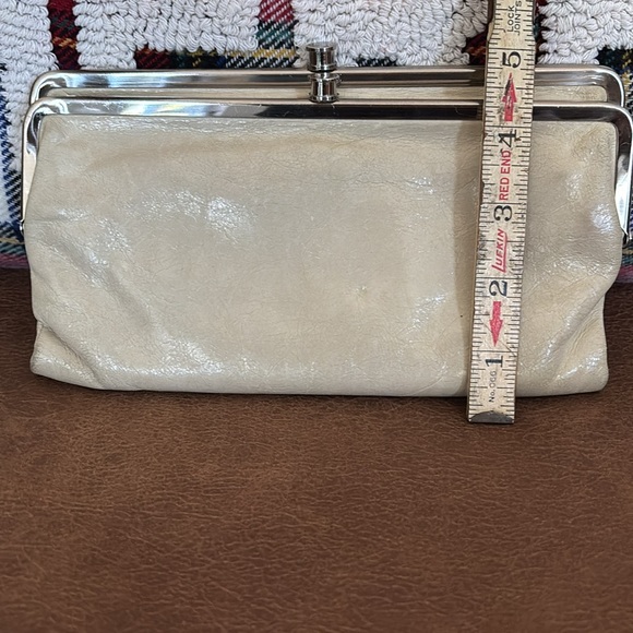 HOBO International Lauren Ivory Leather Double Kisslock Wallet Clutch - Picture 13 of 13